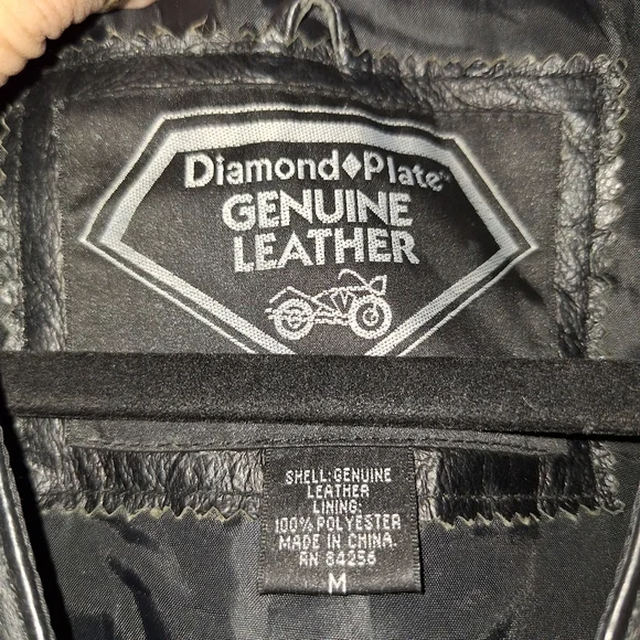 Diamond Plate Genuine Leather Women's Size Medium Motorcycle Vest Fringe,Pockets - Picture 6 of 12